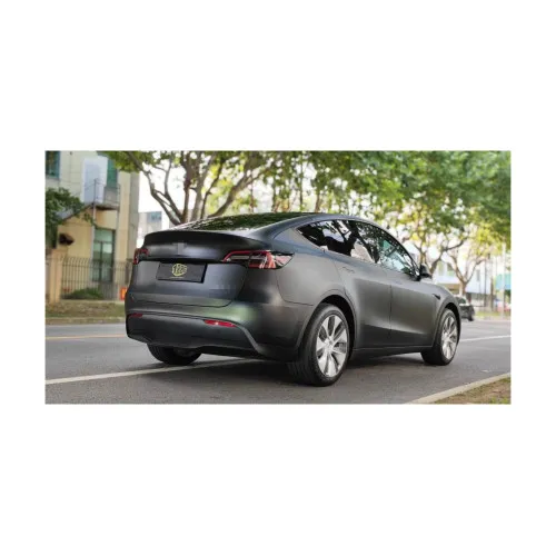 Folie auto PET Premium negru mat satinat pentru colantare caroserie cu tehnologie anti-bule 16m x 1.52m — imaginea 3