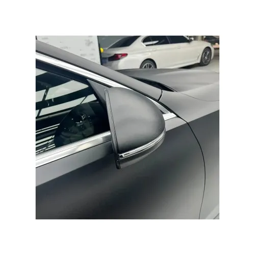 Folie auto PET Premium negru mat texturat pentru colantare caroserie cu tehnologie anti-bule 16m x 1.52m — imaginea 3