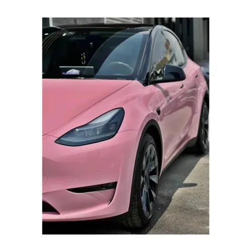 Folie auto PET Premium roz lucios pentru colantare caroserie cu tehnologie anti-bule 18m x 1.52m — imaginea 3
