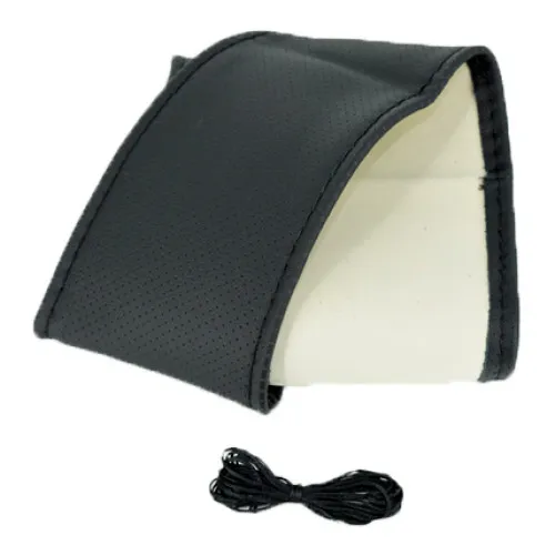 ​Husa volan imitatie piele  K95LUX extra lata 12.5cm marimea XXL cu ac si ata culoare negru