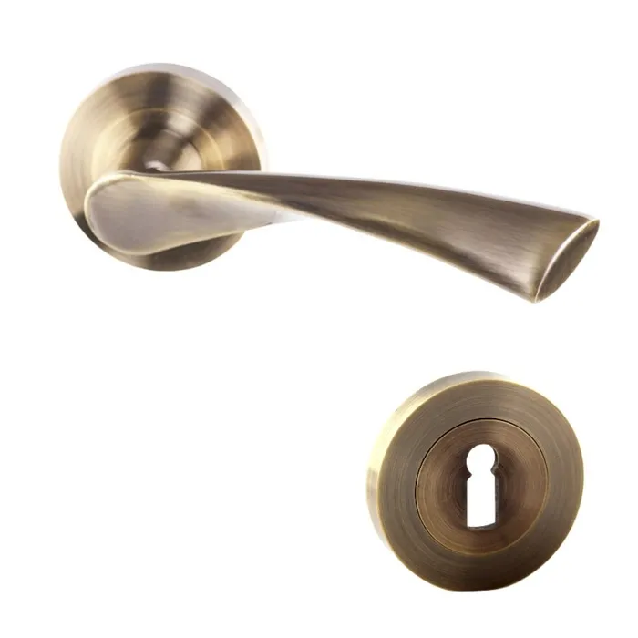Maner cu rozeta rotunda pentru usa lemn, Roma Gato BB(K) RR55AB, zamac, antic bronz, 120 x 55 mm
