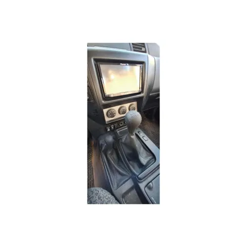 Maner schimbator din plastic compatibil Nissan Patrol GU Y61 1997–2016 — imaginea 6