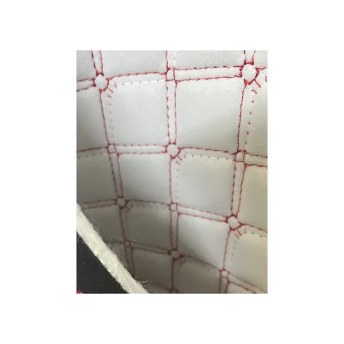 Material imitatie piele tapiterie hexagon cu gaurele negru/cusatura gri — imaginea 2