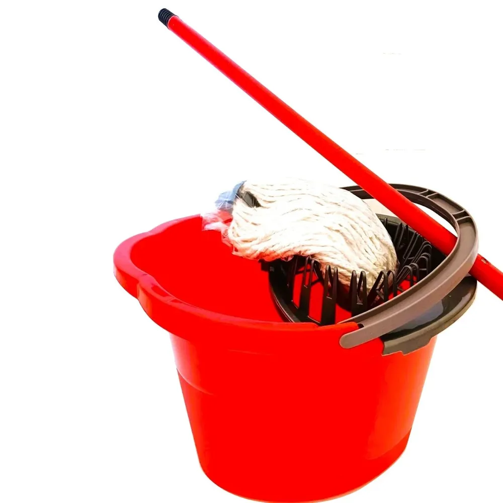 Mop 180 g + galeata din plastic 2329 15L + coada metalica + storcator, diverse culori