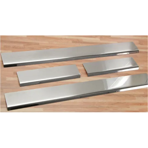 Ornament cromat pentru prag compatibil: Dacia Duster 2010-2018 CROM 4840