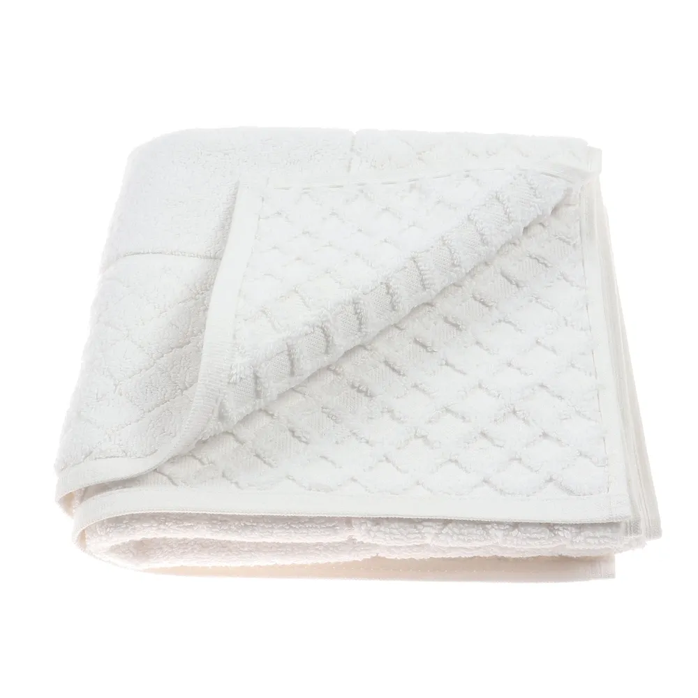 Prosop tip covoras pentru baie, Caressa Hot, realizat din bumbac, culoare alb, dimensiune 50 x 90 cm