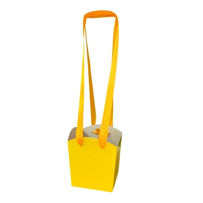 Punga pentru ghivece mici de flori, carton plastifiat lucios, galben, 11.5 x 11 x 14 cm