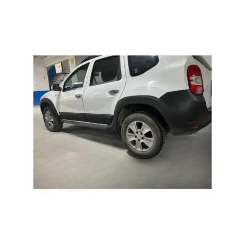 Set protectii aripa si usa auto 12 piese compatibile Dacia Duster I 2010-2017 — imaginea 5
