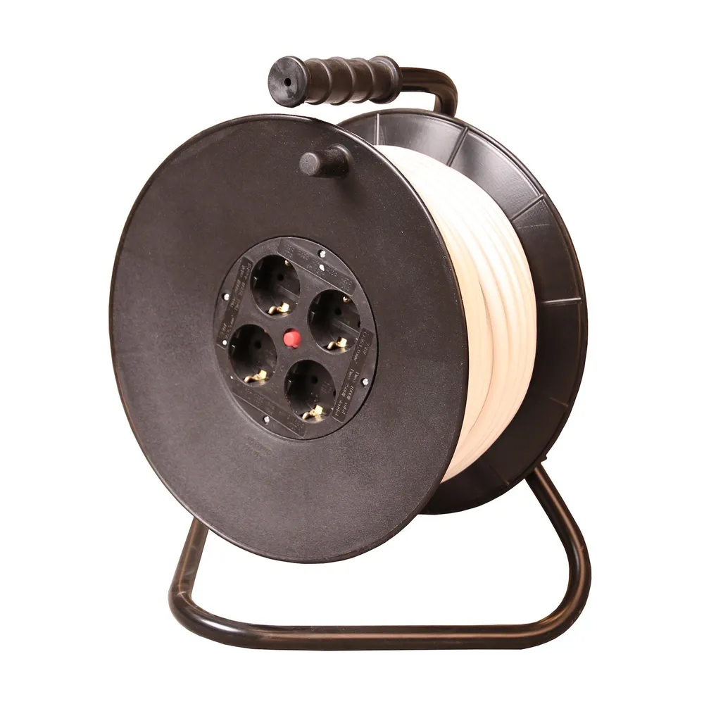 Tambur Relee, IP20, 4 prize, 3 x 2.5 mmp, 3500 W, 40 m, negru